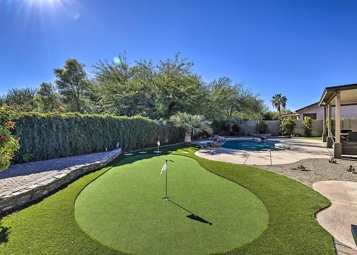 Tee Off, Relax Poolside! Family In Ferienhaus Scottsdale